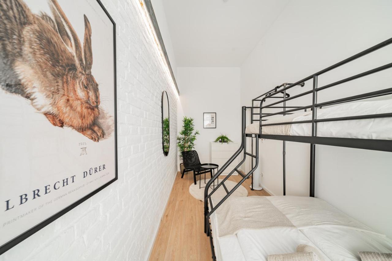 Chic Central City Rooms By Home2 Vienna Luaran gambar